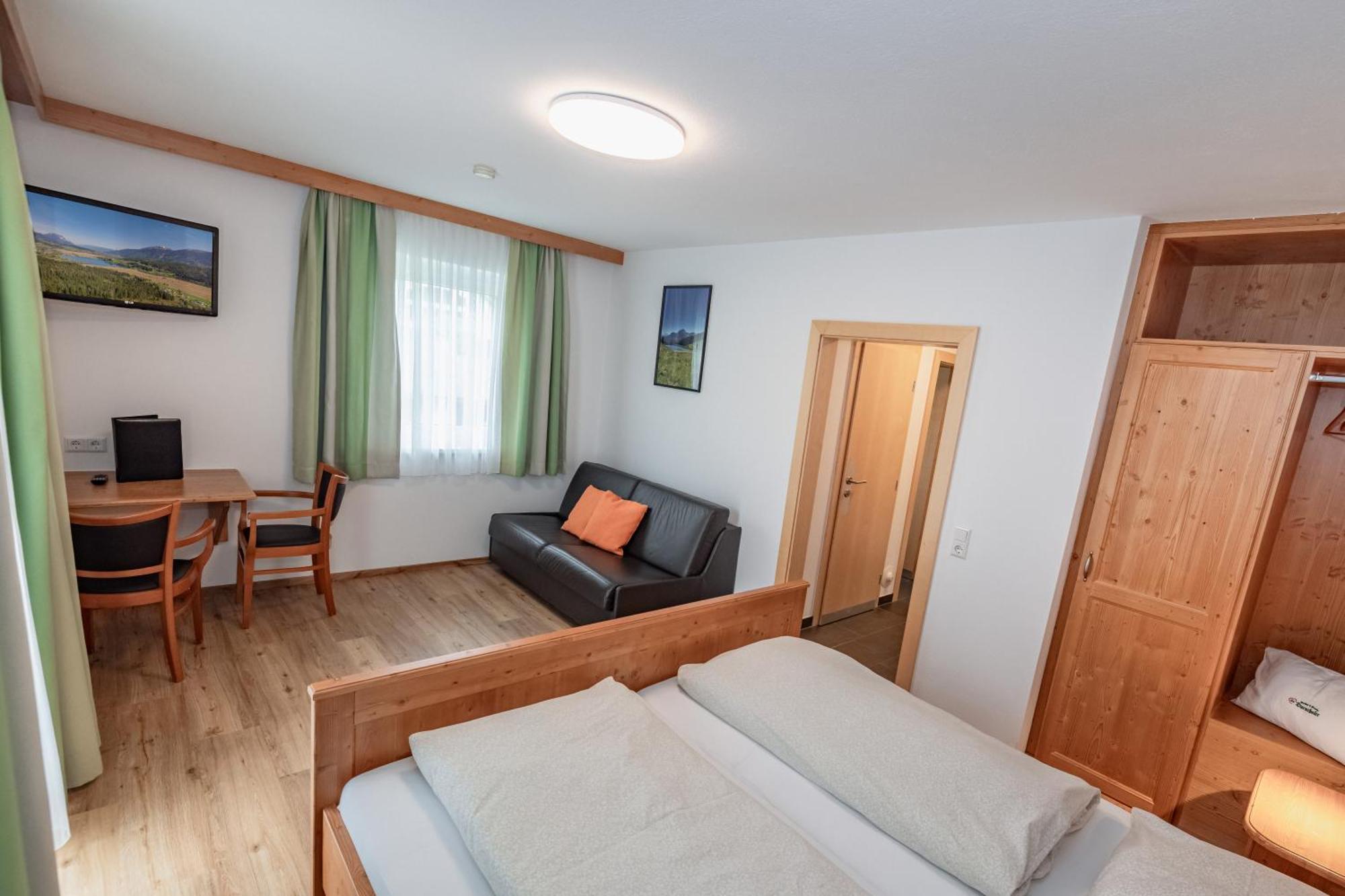 Gasthof - Pension Durnthaler Трёполах Экстерьер фото